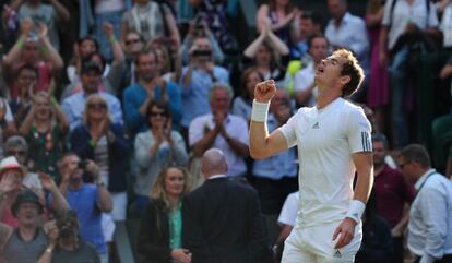 Andy Murray celebra su victoria ante Youzhny.