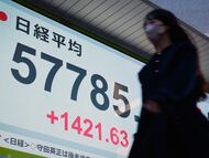 Panel indicador del mercado de valores en Tokio, en febrero.