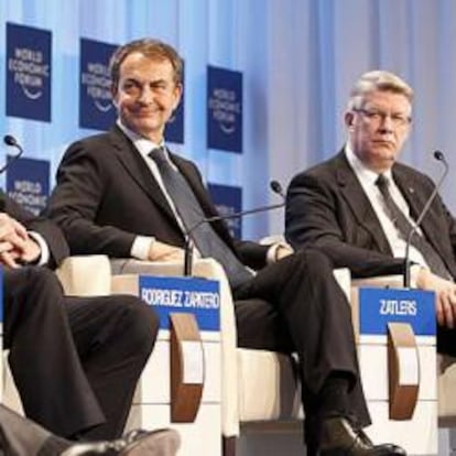 Zapatero reivindica en Davos la fortaleza de la economía española