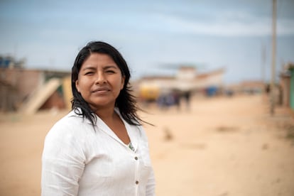 Desde La Tortuga, Susy lidera la logística y venta de pesca en un sector dominado por hombres.