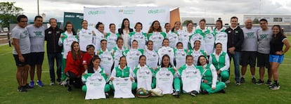 Entrega del uniforme oficial a la Selección Mexicana de Rugby femenil XV.