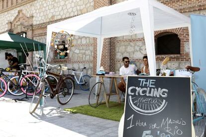 Mercado de bicicletas del &lsquo;Festibal con B de bici&rsquo;. 