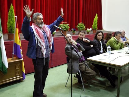 Juan Manuel Sánchez Gordillo, durante su intervención en Paradas.