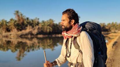 La nueva campaña de Intermundial se centra en viajeros preocupados por no dejar impacto en el medio ambiente y las localidades de destino, como el explorador Pablo Nemo.