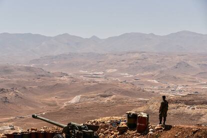 Posici&oacute;n del Ej&eacute;rcito liban&eacute;s situada a seis kil&oacute;metros de los yihadistas de Al Qaeda y a 20 kil&oacute;metros de la frontera con Siria este martes