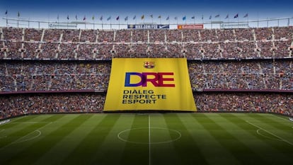 El tifo que se desplegará en el Camp Nou antes del encuentro ante el Olympiacos.