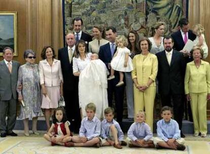 La familia real y la de los Ortiz Rocasolano.
