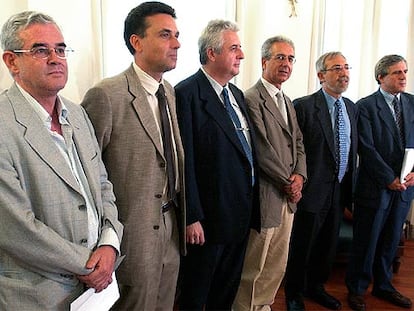 Los científicos Jesús Ávila, Federico Mayor Menéndez, Félix Goñi, Joan Guinovart, Vicente Rubio y José López Barneo (de izquierda a derecha).