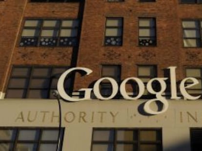 Logo de Google en la sede de la firma en Nueva York (Estados Unidos). EFE/Archivo