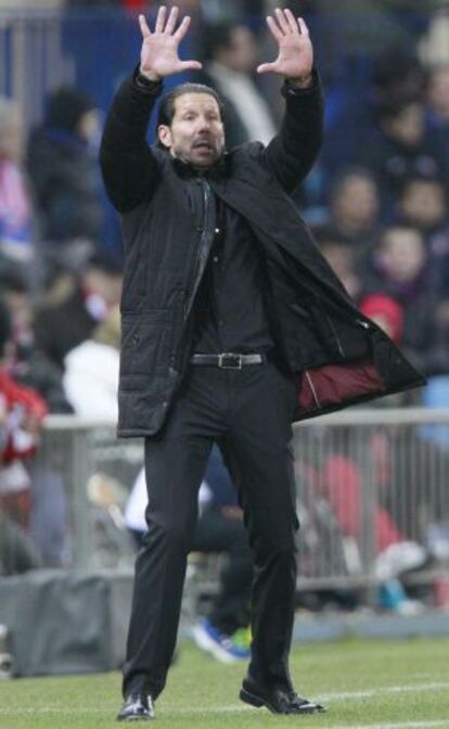 Simeone, ante el Levante