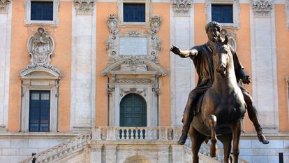 Estatua ecuestre del emperador Marco Aurelio en Roma.