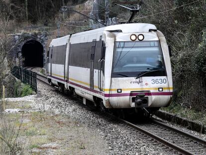 Un tren de Feve, en febrero de 2023.