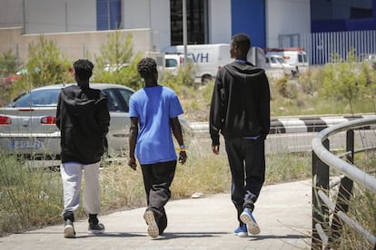 Otros jóvenes alojados en el complejo de Cheste (Valencia).