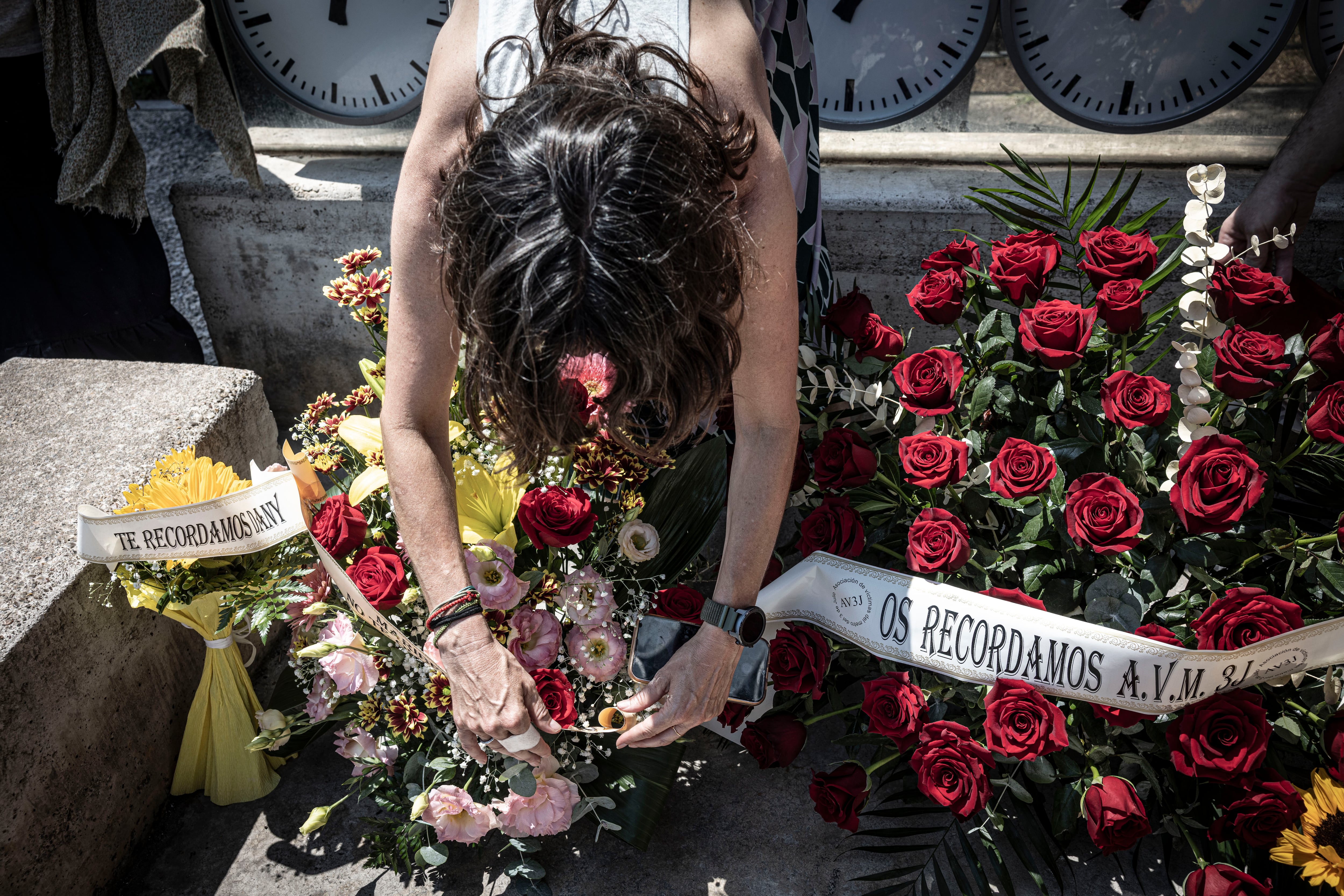Víctimas del accidente del Metro de Valencia de hace 20 años: "Es vergonzoso que el Gobierno valenciano siga igual"