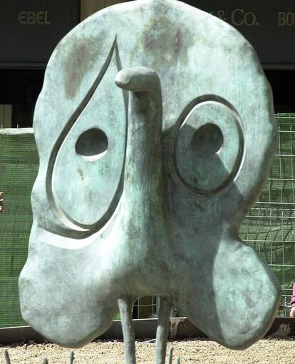 'Personatge', escultura de Joan Miró