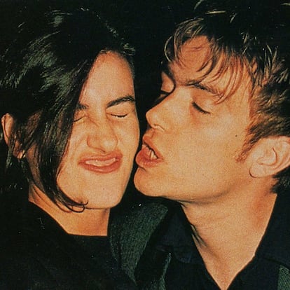 Justinne y Damon Albarn.