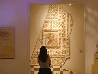 El <b><i>Mosaico de las Estaciones, </b></i>en el Museo de la Ciudad de Carmona, en Sevilla.