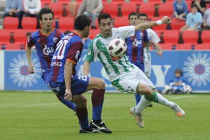 Charles, durante un partido del Córdoba.