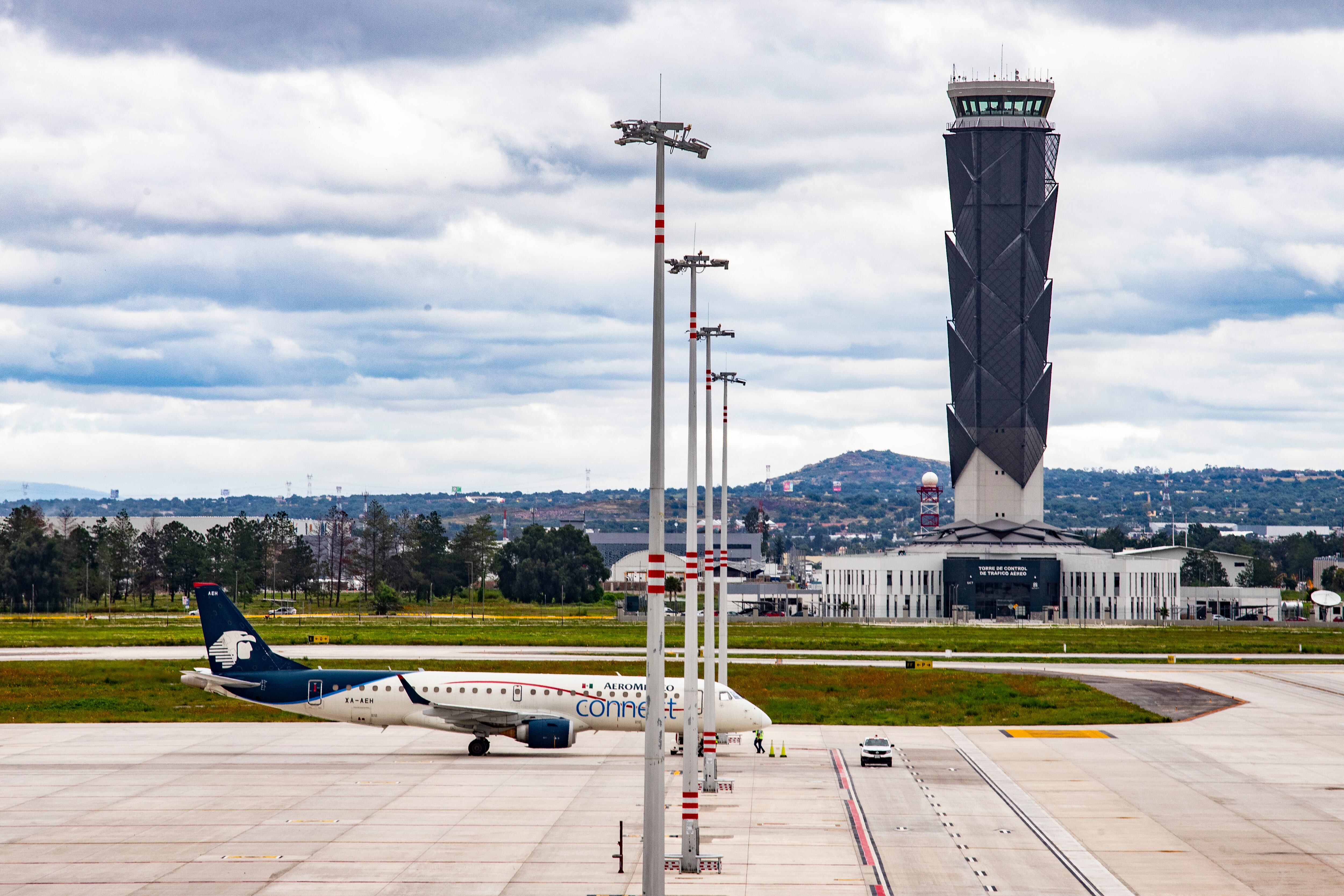 “Moderno, austero, funcional y sustentable”: el AIFA se corona como uno de los aeropuertos más hermosos del mundo