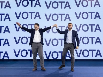 Mañueco y Casado, el viernes en el acto final de la campaña de Castilla y León.