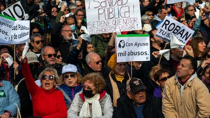 La manifestación por la sanidad pública en Madrid, en imágenes