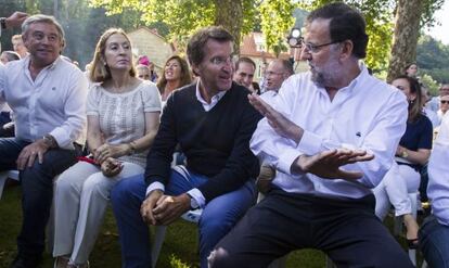 Feijóo y Rajoy, en septiembre pasado en un acto del PP en Soutomaior (Pontevedra).