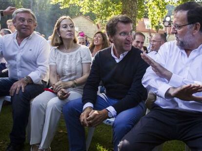 Feijóo y Rajoy, en septiembre pasado en un acto del PP en Soutomaior (Pontevedra).