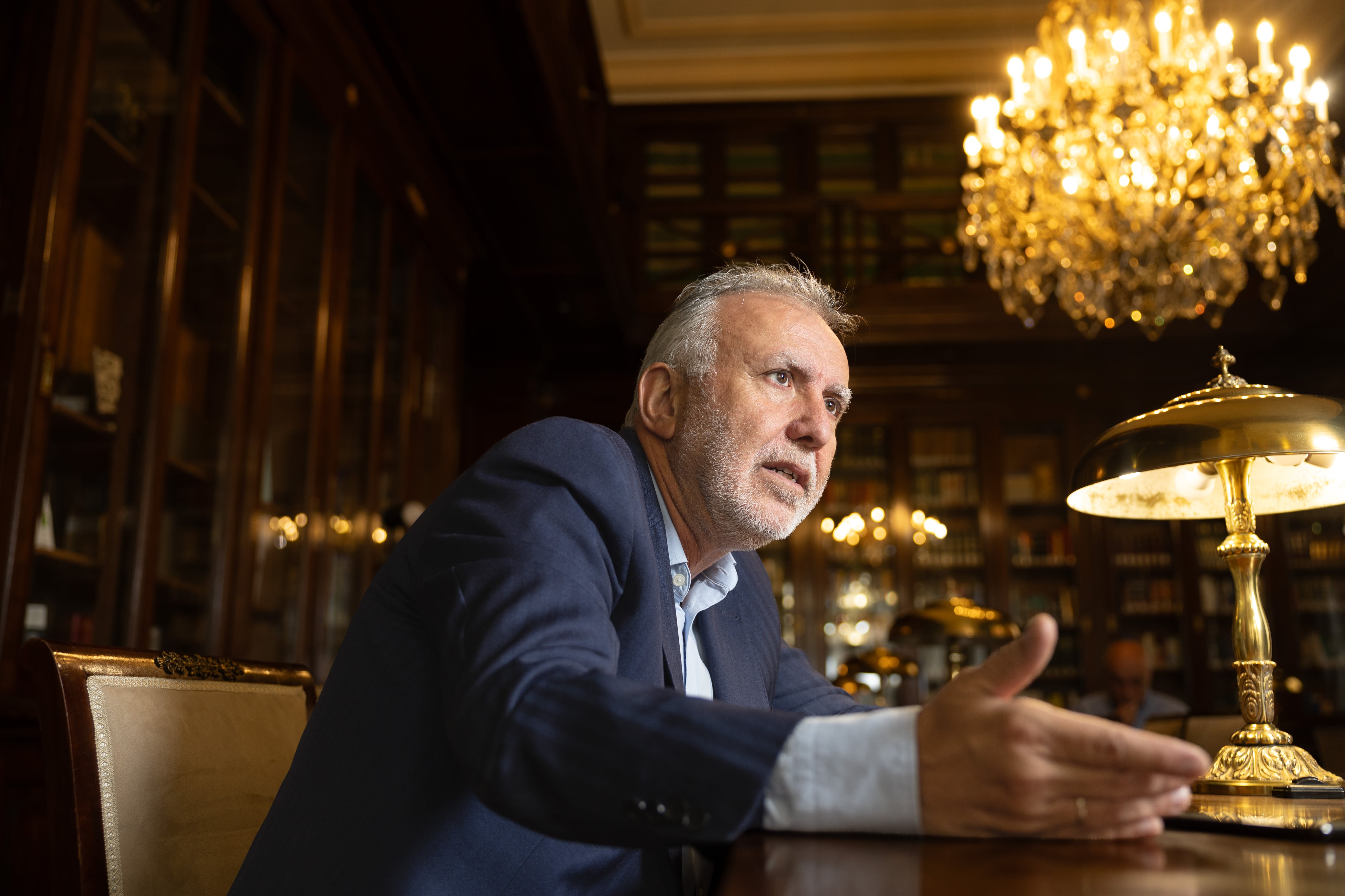 Ángel Víctor Torres, ministro de Política Territorial y Memoria Democrática, el pasado jueves durante la entrevista en la sede del Ministerio en Madrid.