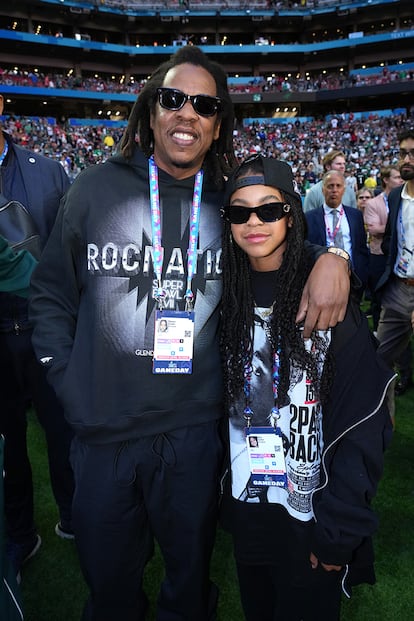 Blue Ivy junto a su padre, Jay-Z, en la final de la Super Bowl el pasado mes de febrero.