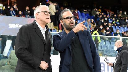 Andrés Blázquez, director general del Genoa, a la derecha, junto al presidente Alberto Zangrillo. FOTO: GENOA CFC