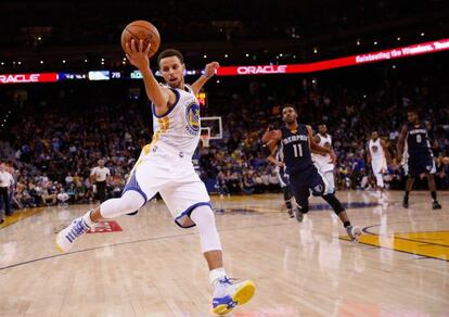 Stephen Curry, el 2 de noviembre contra Memphis Grizzlies.