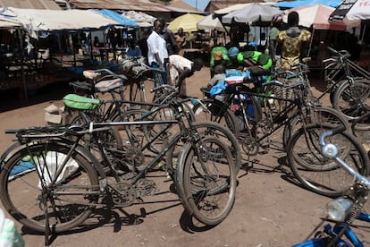 Bicicletas donadas por China. Sudán del Sur es uno de los países más dependeites del mundo en ayuda humanitaria.