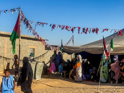 Conmemoración del 50º aniversario del Frente Polisario, el miércoles en los campamentos de refugiados de Tinduf (Argelia).