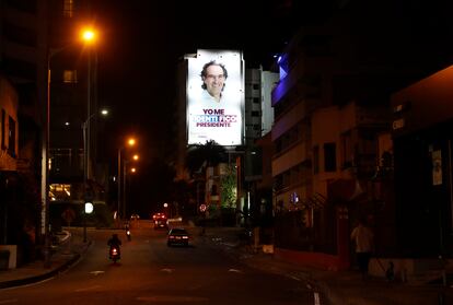 Propaganda electoral del candidato de la coalición Equipo por Colombia, en Cali.
