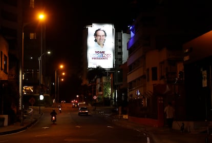 Propaganda electoral del candidato de la coalición Equipo por Colombia, en Cali.