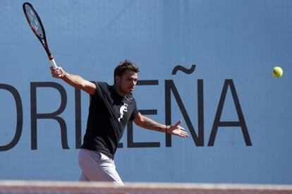 Wawrinka, durante un entrenamiento en la Caja M&aacute;gica.