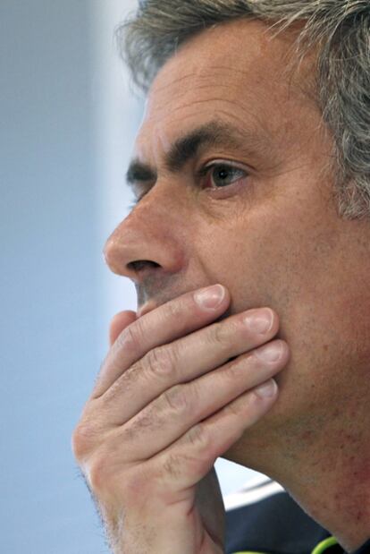 Mourinho en un momento de la rueda de prensa de esta mañana en Valdebebas.