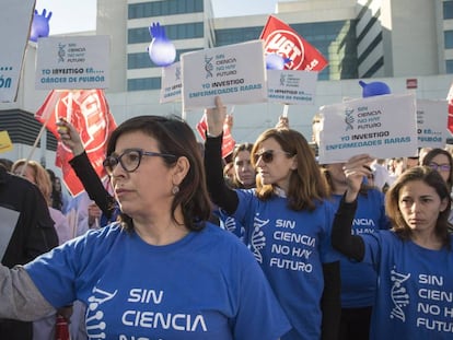 Investigadoras de La Fe durante la protesta en la que han denunciado sus pésimas condiciones laborales. 