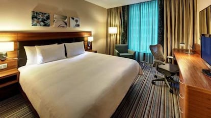Habitación del hotel Hilton Garden Inn de Sevilla.