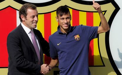 Rosell y Neymar el día de su presentación como azulgrana.