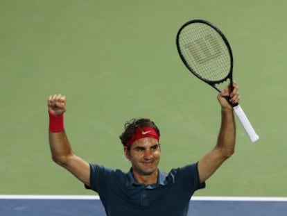 Federer celebra su vicotria sobre Berdych