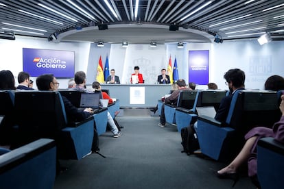 Gobierno español aprueba la regularización extraordinaria de inmigrantes 1 G3YVSMPGJJE7TM7LKWG7KGWUYM