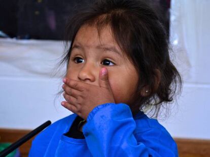 Una niña del programa contra la pobreza Cuna Más de Perú.
