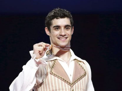 Javier Fernández, con la medalla de oro del Mundial