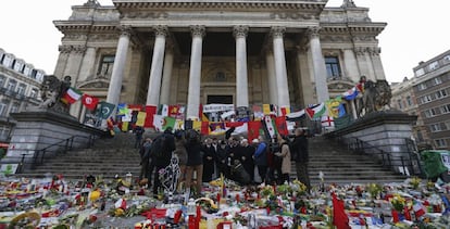 La Plaza de la Bolsa de Buselas, durante una ofrenda floral en memoria de las víctimas de los atentados.