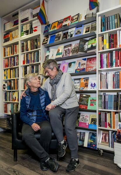 Ambas mujeres consideran que la librería no les pertenece, “es de los gais y lesbianas”.