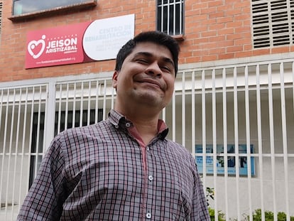 Jeison Aristizábal acaba de crear la primera universidad para personas con discapacidad de América Latina, con la que busca romper estigmas y dar oportunidades.