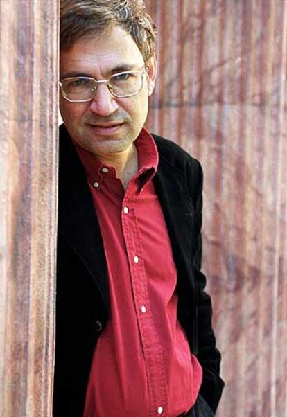 Orhan Pamuk recibirá en la próxima Feria de Francfort, en octubre, el Premio de la Paz de los libreros alemanes.