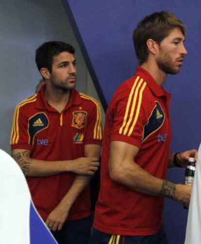 Cesc y Ramos, al final de la rueda de prensa