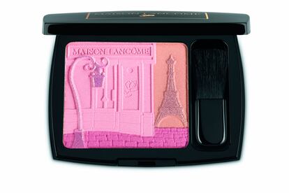 Una calle de París. Colorete Maison Lancôme de la colección 29 rue St. Honoré. La casa rinde un homenaje a su ciudad de origen. ¿Cómo? Con un colorete- dibujo de un rincón de la capital francesa en rosa, lila, melocotón y dorado. Mucho mejor souvenir de París que la postal de la Torrre Eiffel. Precio: 46 €